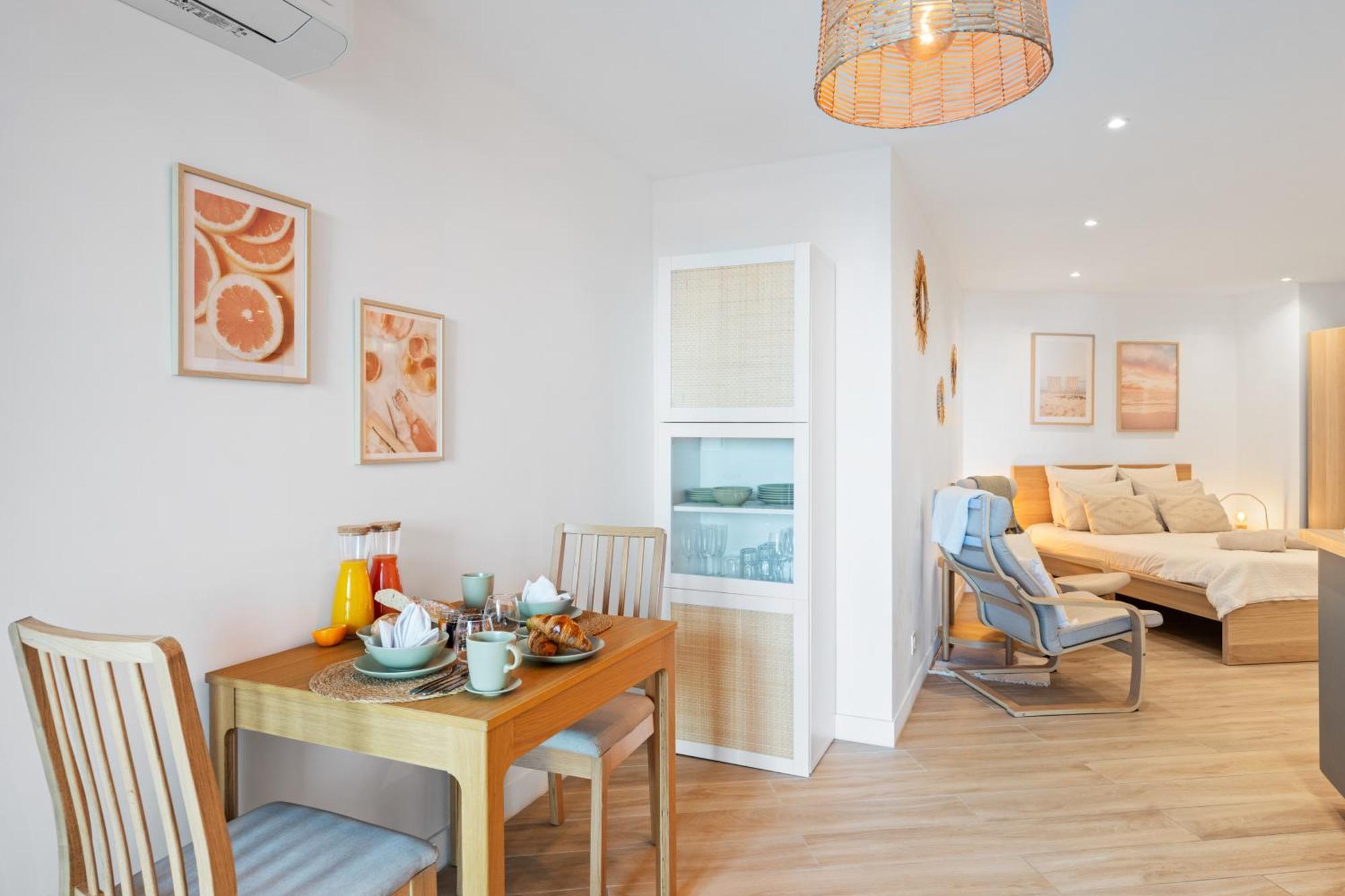 Appartement Bord De Mer « La Petite Ma-Line » Cagnes-sur-Mer Exterior foto